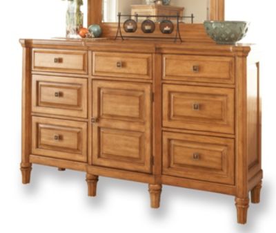 Breakfront-Door-Dresser