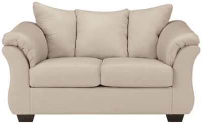 Darcy Loveseat