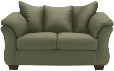 Darcy Loveseat