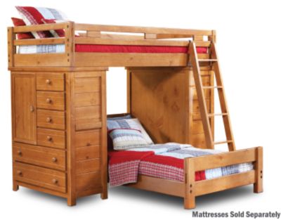 Twin Loft With 2 Chests