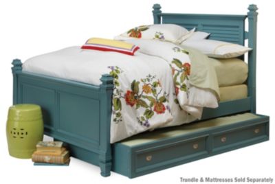 Twin Poster Bed