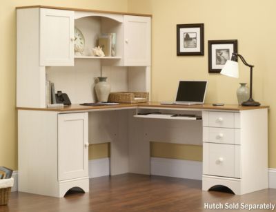 Harbor-View-Corner-Computer