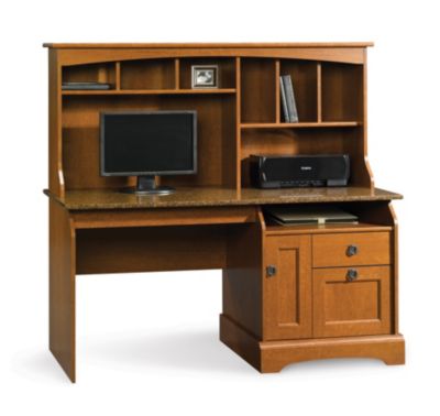 Computer-Desk-with-Hutch