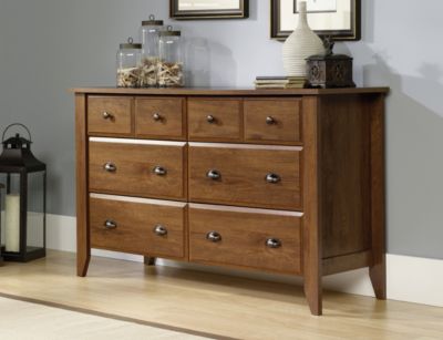 Shoal Creek Dresser