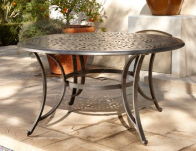 Savannah-54-Round-Table