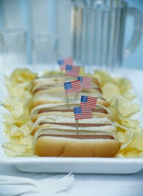 How to Throw a Stars & Stripes Celebration
