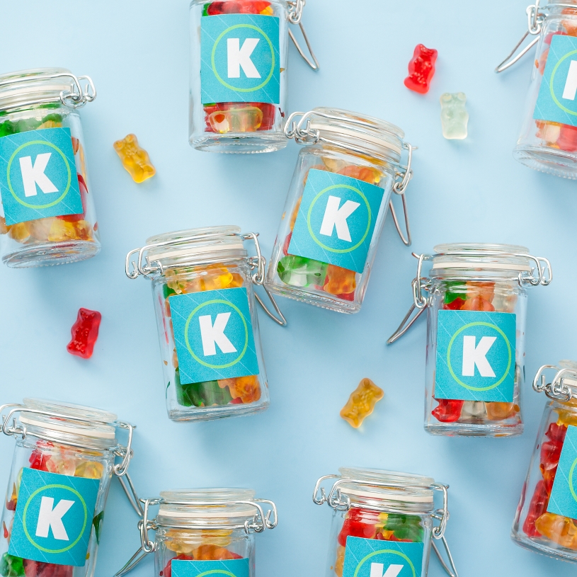 The business logo printed on specialty labels gives these snack jars a nice touch that says, “My company can motivate me with candy.” Well, maybe not exactly. But it takes the stuffiness out of the meeting, doesn't it?