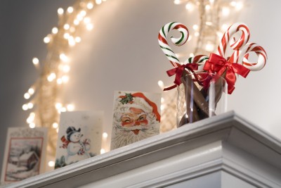 Holiday Tips—Customized Greetings & Gifts