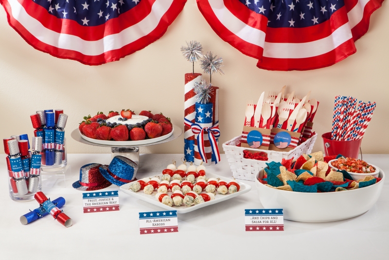 The winning ticket to a fun, festive atmosphere? Patriotic decorations.