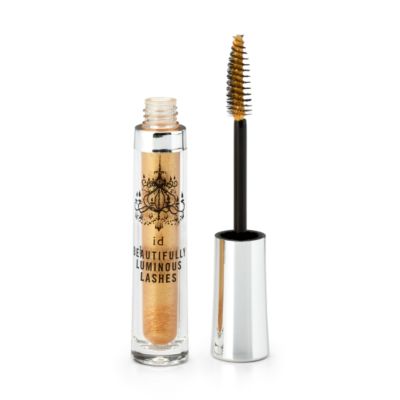 Beautifully Luminous Lashes