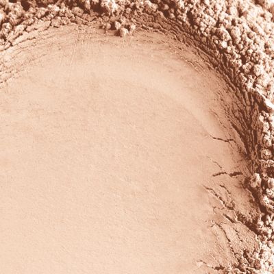 MATTE Foundation Broad Spectrum SPF 15 - Fairly Medium