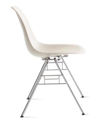 Eames® Molded Plastic Stacking Side Chair (DSS)