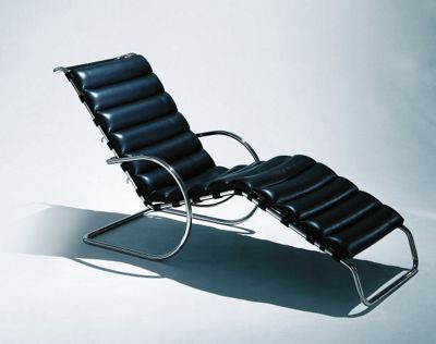 MR Adjustable Chaise Lounge
