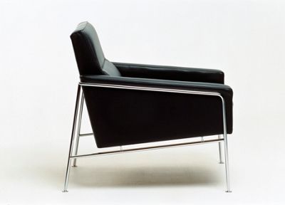 Series 3300™ Armchair 