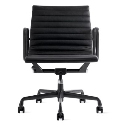 Eames® Aluminum Management Chair with Powder-Coated Frame