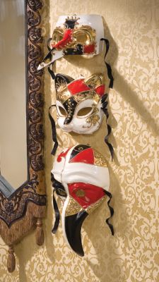 Parata di Carnivale Mask Collection