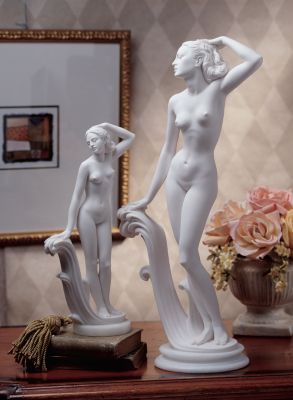 Mademoiselle Modele Sculpture (Medium)