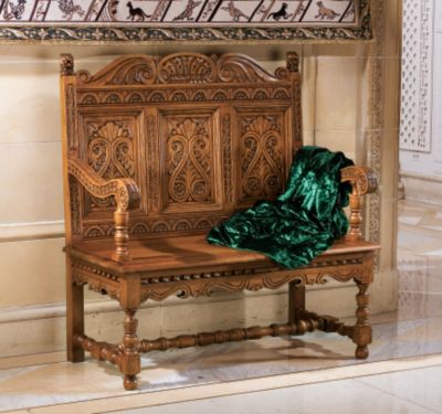 Elizabethan Grande Hall Oak Settee