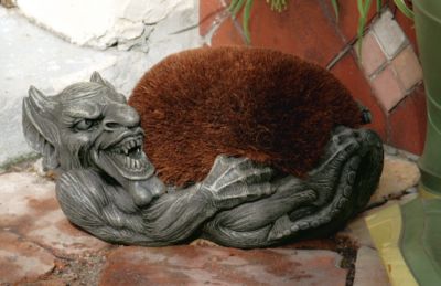 Claws and Paws Gargoyle Boot Brush