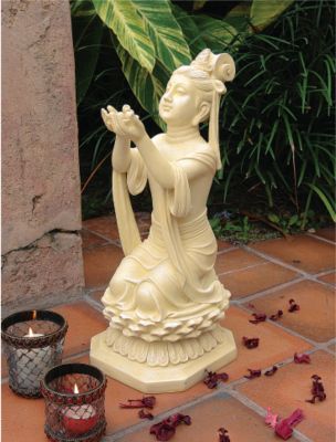 Mun Wai Goddess Sculpture