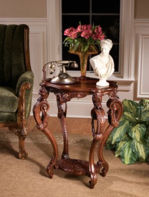 Villa Ruggieri Telamon Side Table