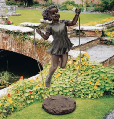 A Memory Captured in Time Sculpture