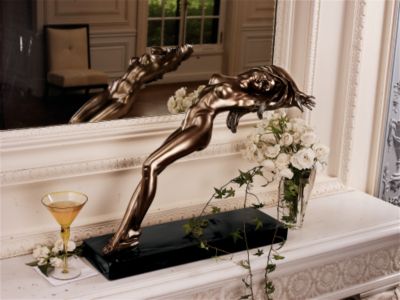 The Sinuous Stretch Sculpture