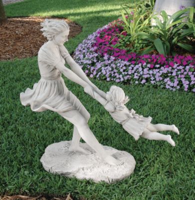 Summer&rsquo;s Joy Garden Sculpture