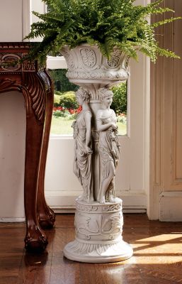 Chatsworth Manor Pedestal Urn