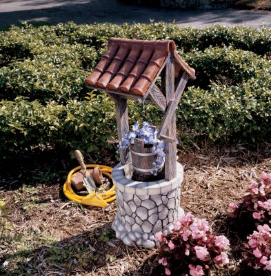 Cottage Garden Wishing Well