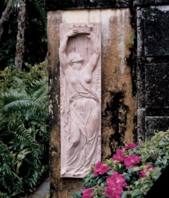 Libertas Angel with Crown
