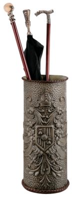 Double-Eagle Sculptural Holder