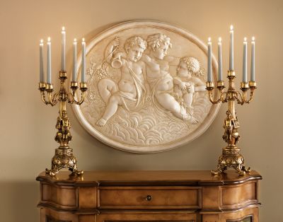 Ovale con Tre Putti Sculptural Wall Medallion