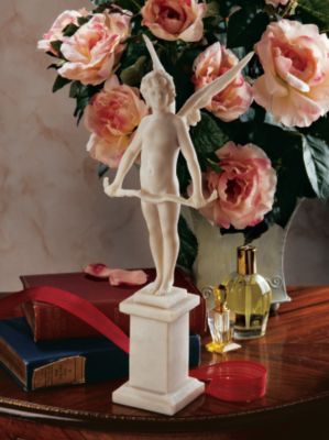 Vici with Bow Sculpture