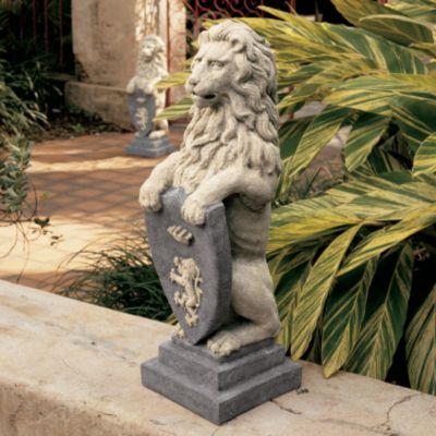 Beaumaris Castle Lion Sculpture - Set of Two
