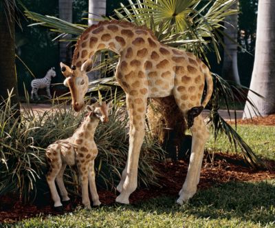 Ginika and Gamila, the African Giraffes Sculptures