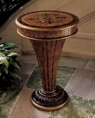 Chateau Valencay Pedestal Table