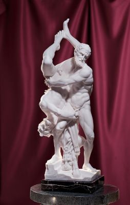Hercules and Diomedes Statue (Medium)