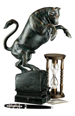 Bull Market Sculpture