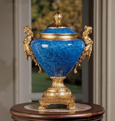 Berkshire Hall Fine Ceramic Urn