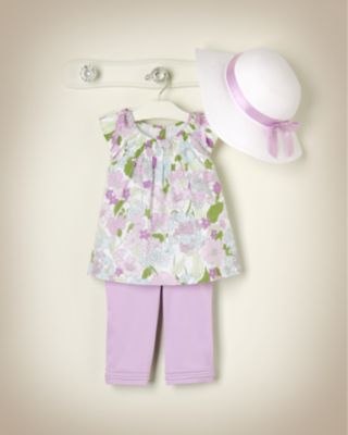 Ladylike Stroll