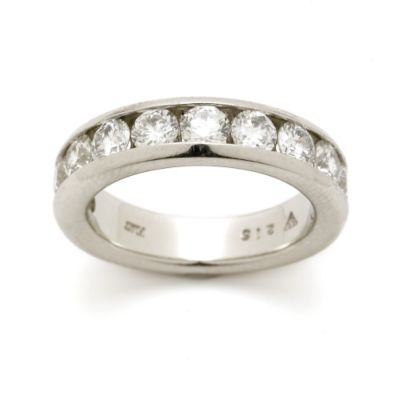 1.50 ct. t.w. 10-Stone Diamond Wedding Ring in Platinum &mdash; Alt Image 1