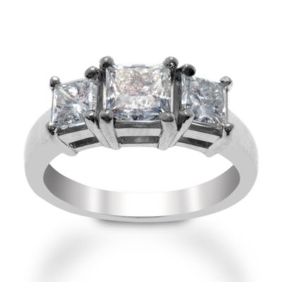 2.00 ct. t.w. Princess-Cut Diamond 3-Stone Ring In Platinum. Size 7 &mdash; Alt Image 1