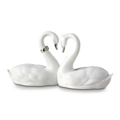 Lladro Re-Deco "Endless Love" &mdash; Alt Image 1
