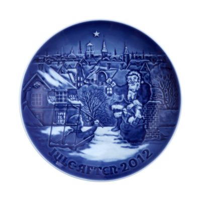 2012 Bing & Grondahl Annual Christmas Plate - 118th Edition  &mdash; Alt Image 2