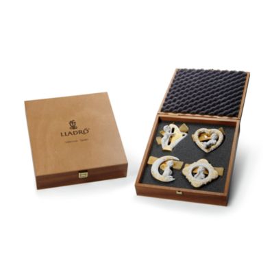 Lladro Re-Deco Christmas Wishes Boxed Ornament Collection Set of 4 &mdash; Alt Image 2