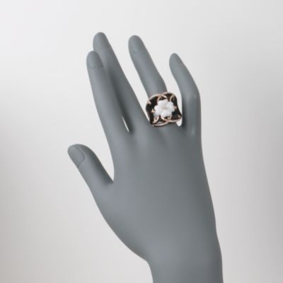 Black Onyx, White Agate and Diamond Floral Ring In 18kt Rose Gold &mdash; Alt Image 2