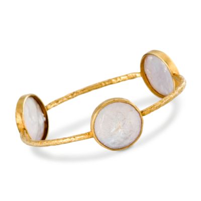 20mm Cultured Bezel-Set Pearl Bangle in 18kt Yellow Gold. 7" &mdash; Alt Image 1