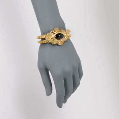 C. 1990 Vintage 14.00 Carat Garnet Bangle Bracelet In 14kt Yellow Gold. 6.5" &mdash; Alt Image 2