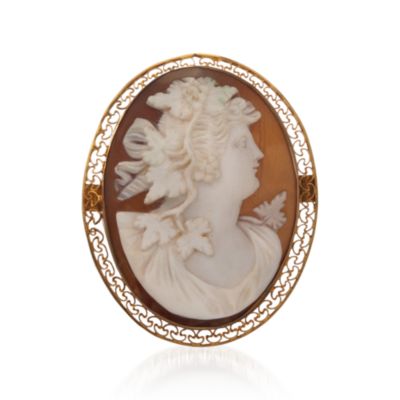 C. 1970 Vintage Carved Shell Cameo Pin in 10kt Yellow Gold &mdash; Alt Image 1